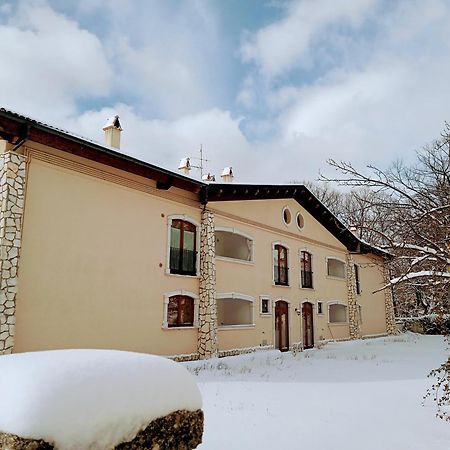 Le Masserie Case Vacanza Villetta Barrea Kültér fotó